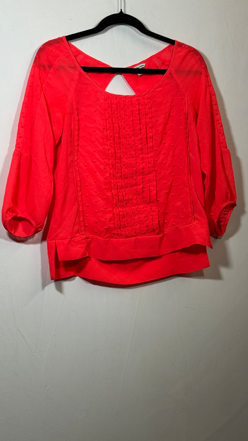 American Eagle Outfitters Women's XS Textured-Dot 3/4-Sleeve Blouse