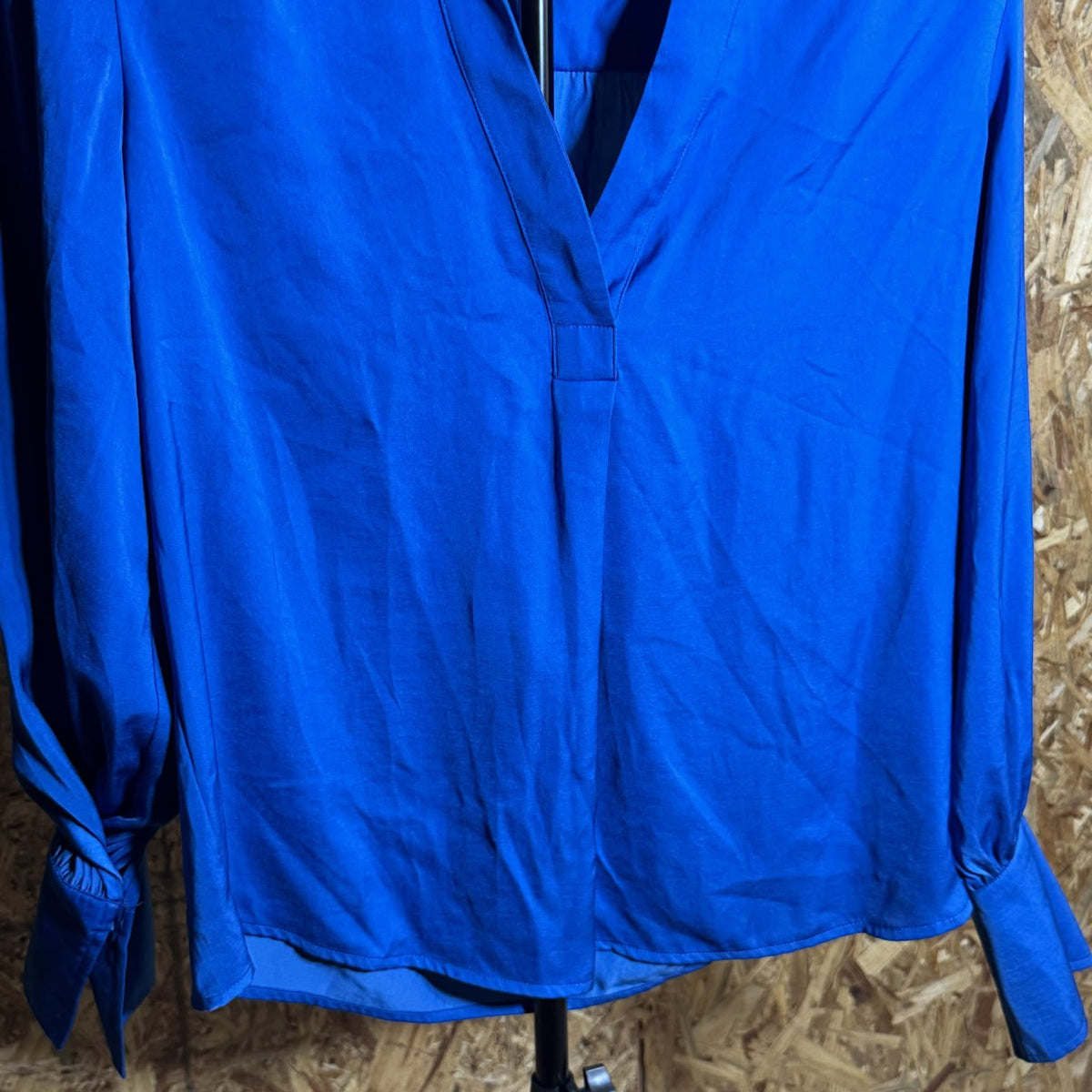 Banana Republic Women's Small Long Sleeve Blouse - Image 2