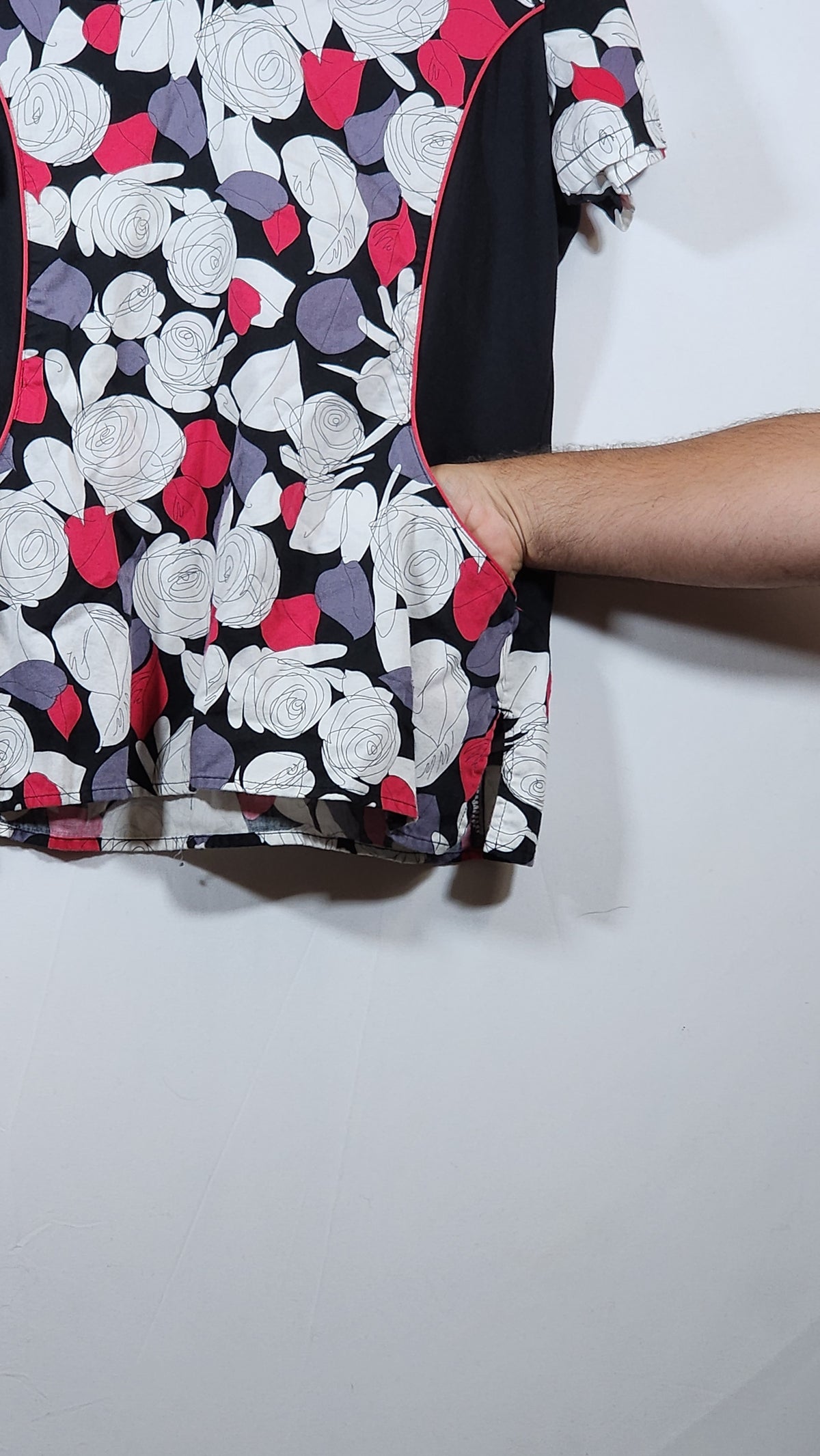 Women's Floral-Print V-Neck Scrub Top Medical Uniform 013 - Image 4