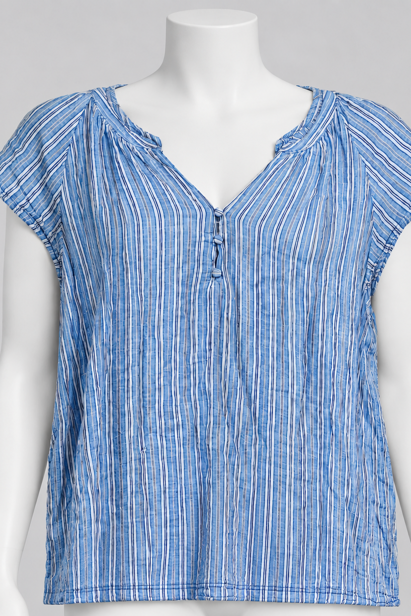 Time and Tru Women's XXXL Striped Short Sleeve Blouse - Image 1