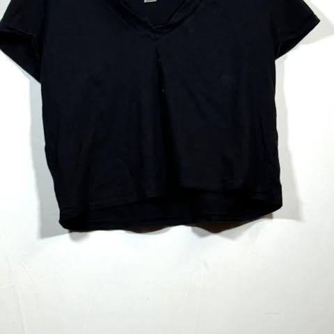 Universal Thread Women's XL Crop Top Short Sleeve V-Neck - Image 4