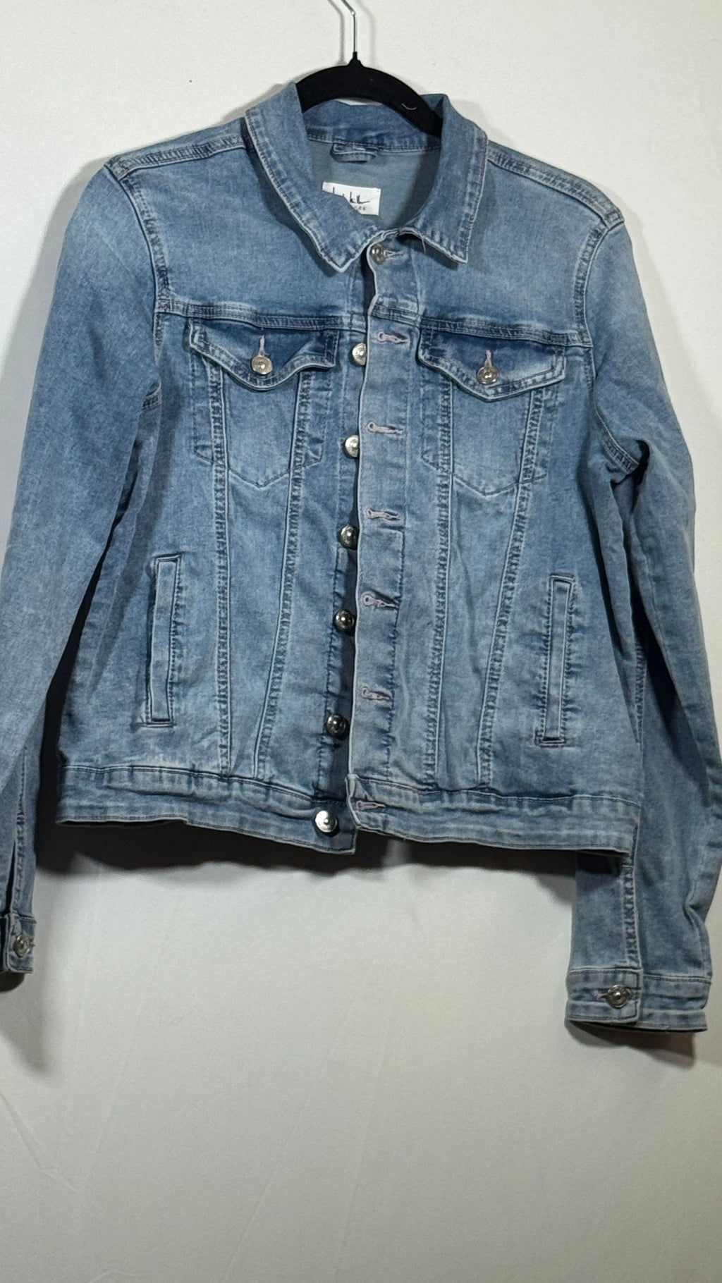 Nicole Miller Denim Jacket Large Light Wash Blue Button Front Chest Pockets - Image 2
