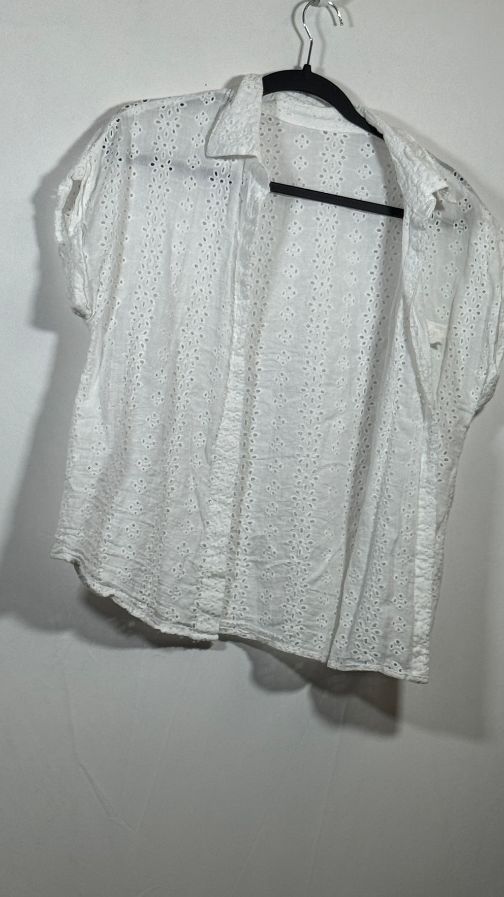 White Eyelet Blouse Medium Short Sleeve Floral Cutout Shirt - Image 2