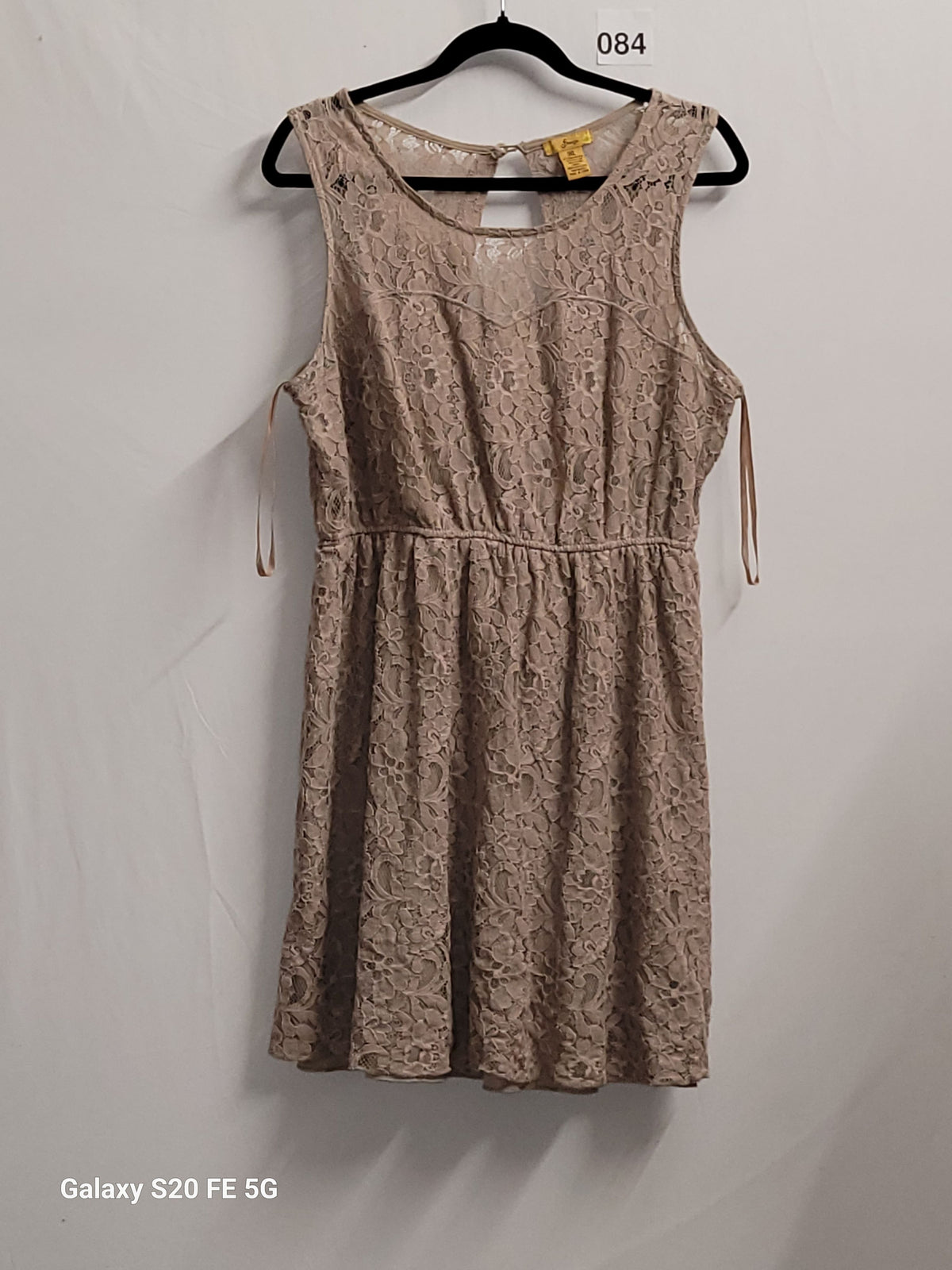 Finesse 3XL Lace Overlay Sleeveless Dress Taupe Blush Keyhole - Image 2