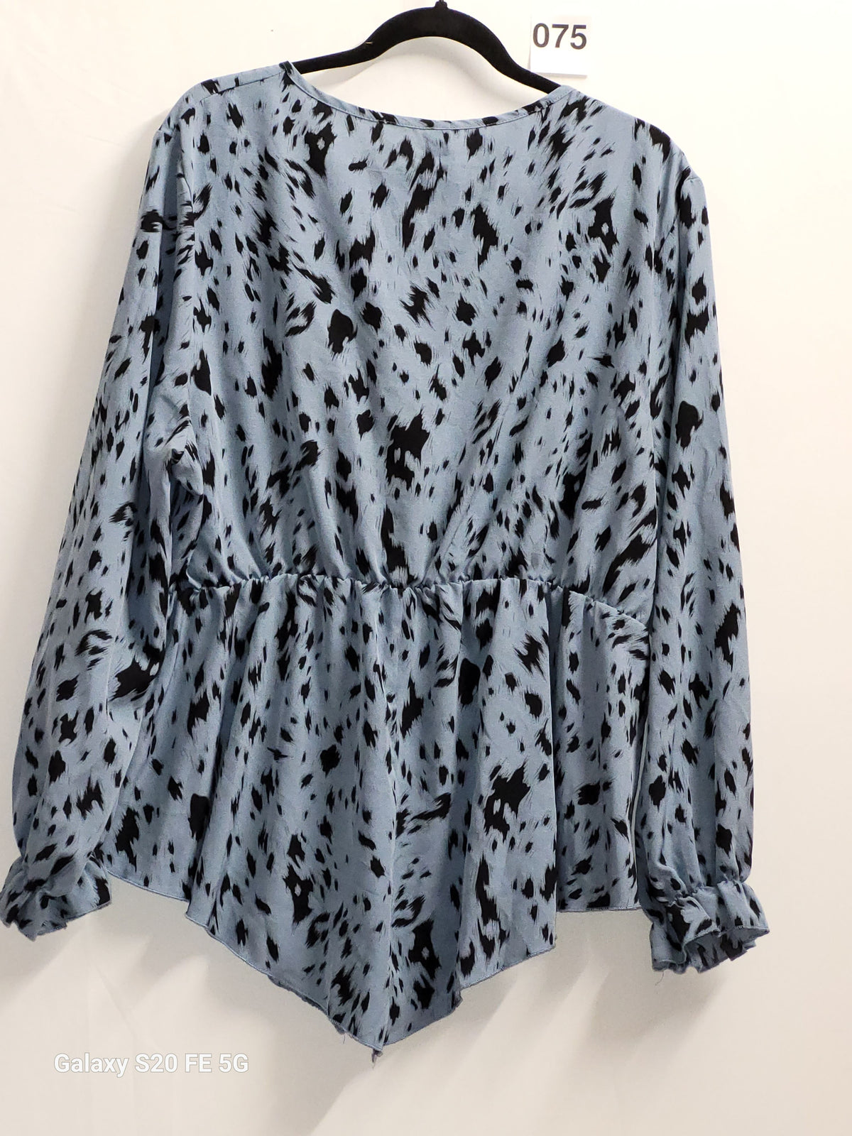 SHEIN Curve 3XL Animal Print Surplice Neck Top - Image 3